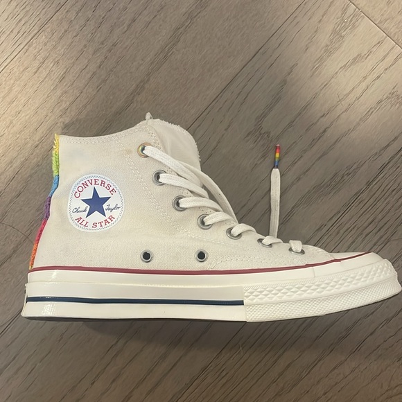 size 8 converse chuck taylor all star, 1st pride parade sneakers - Picture 6 of 10